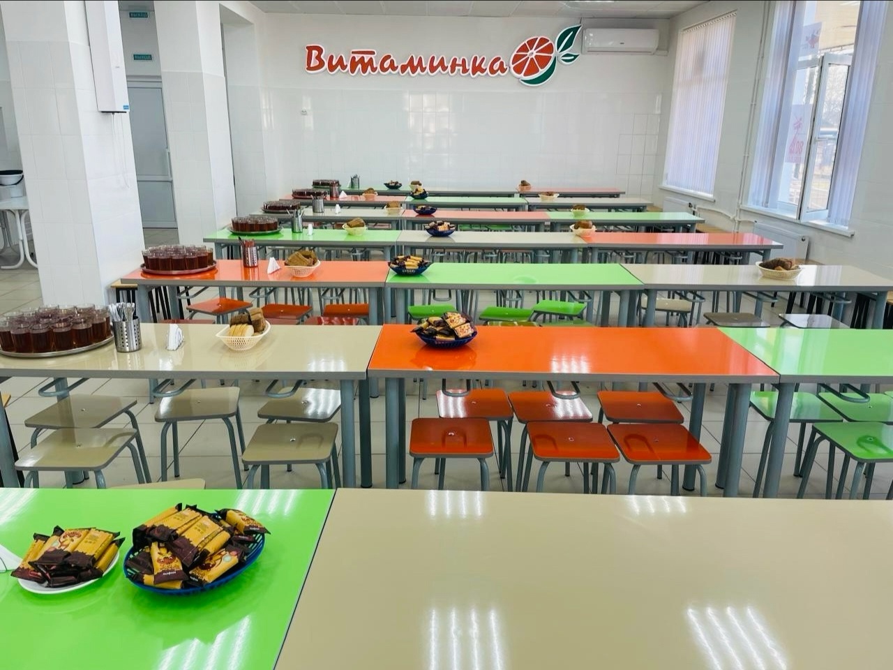 Изображения столовой.